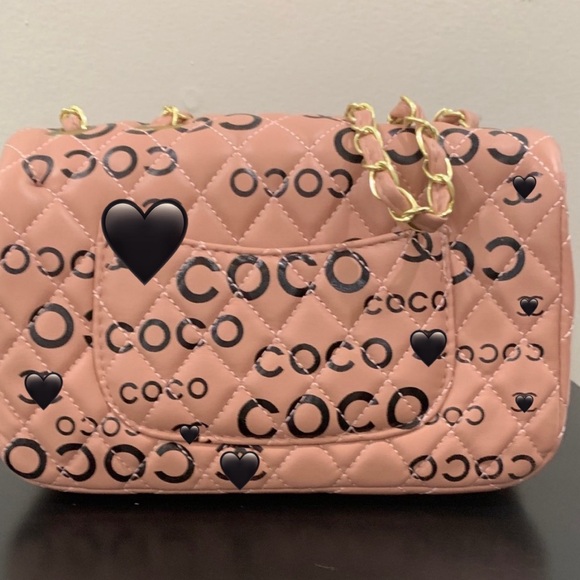 Bronze Puffer Purse - Versatile Quilted Handbag for On-the  Quilted Crossbody Bag in Tan